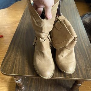 Women’s cowboy boots